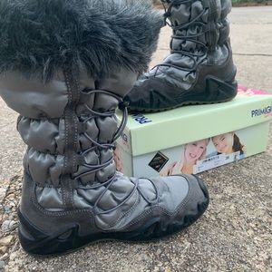 Primigi silver snow boots size 38